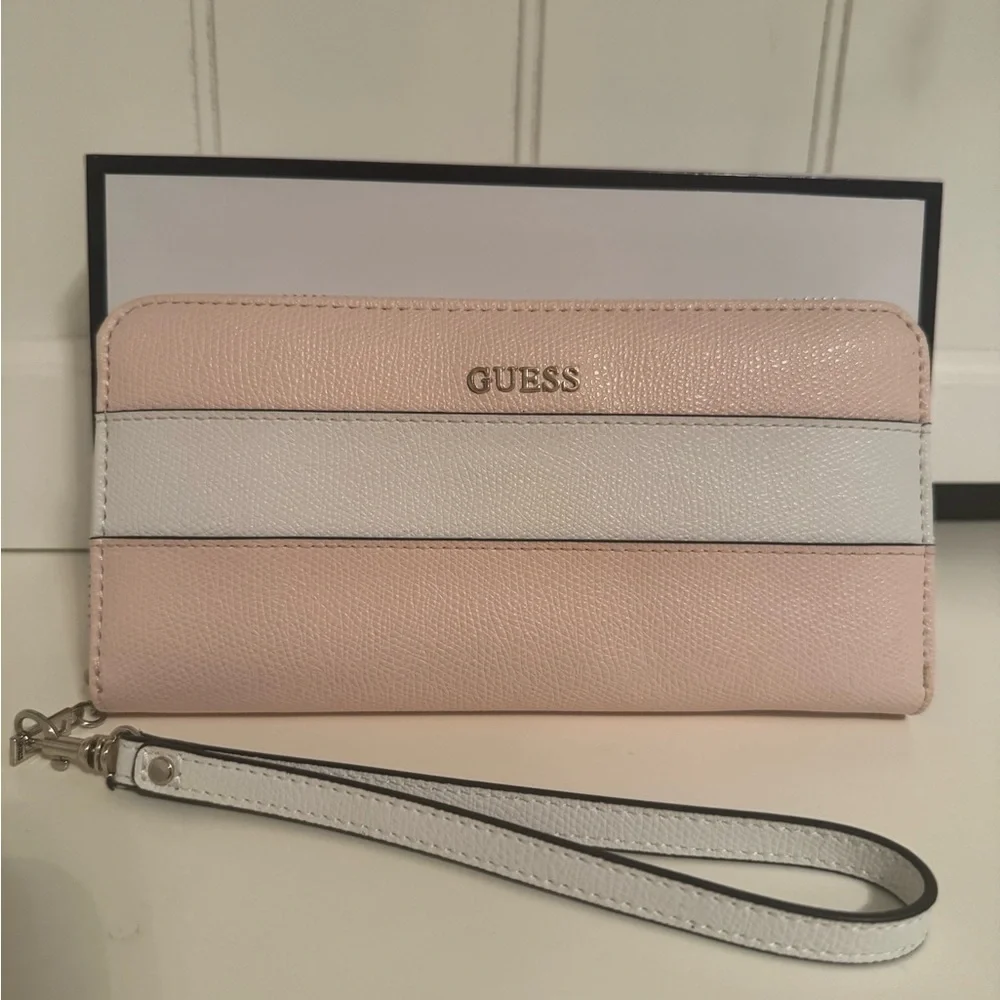 GUESS Pink and White Women's Wallet